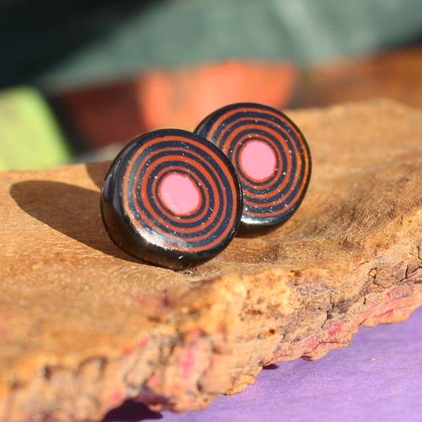 Modern Style Concentric Circles Hand Crafted Stud Earrings - - Gold, Black, Pink