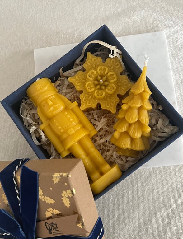 Deluxe Patterned Beeswax Trio