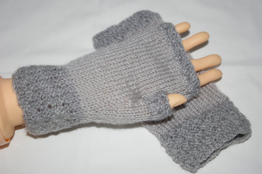 Gloves two tone adult grey fingerless gloves