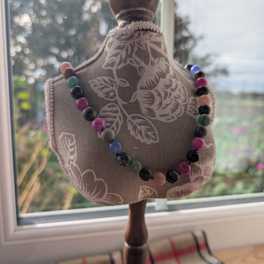 The Sarah Necklace (Hand-knotted) 