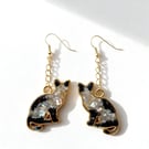 Black & White Cat Shell Resin Dangle Earrings