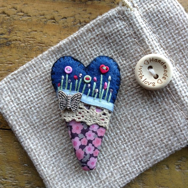 Liberty fabric felt lace brooch badge