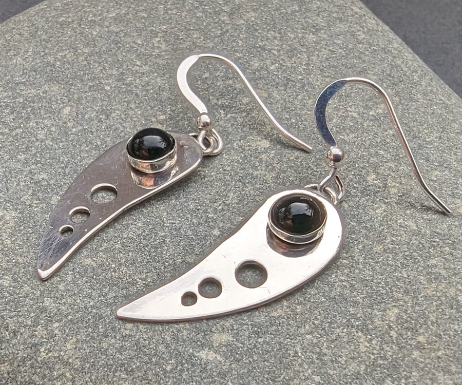 Sterling Silver and Black Onyx Earrings Arched