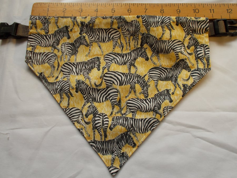 Medium to Large Dog Collar Bandanas - Zebras