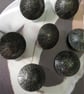 22.4mm 36L Metal Vintage look aged Black & Gold sparkle Button - Image 2