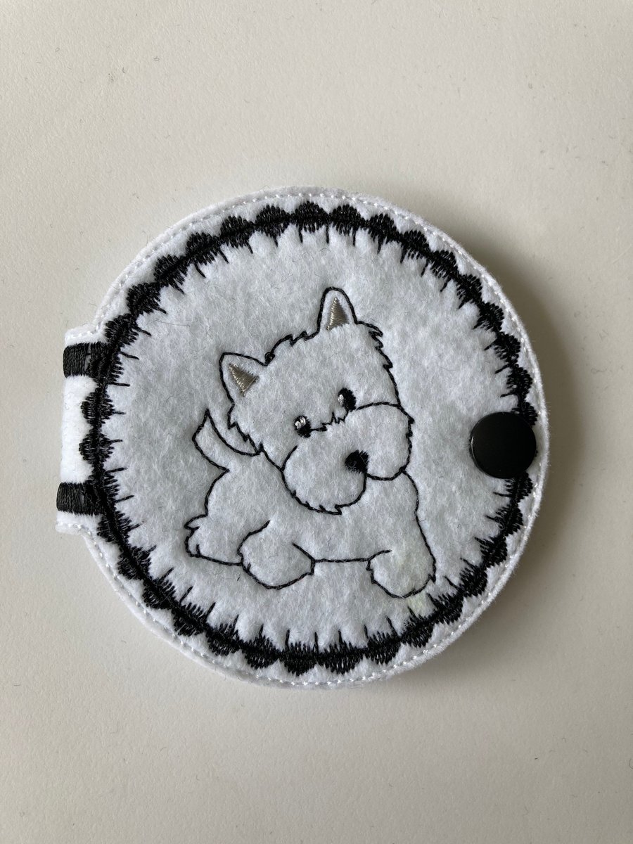 868. Westie needle case.