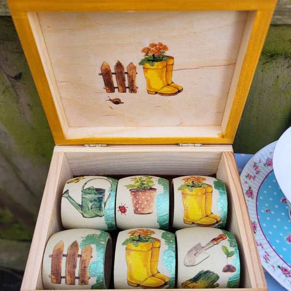 Rustic wooden napkin rings set of 6,Garden & Cottagecore Table Decor Gift