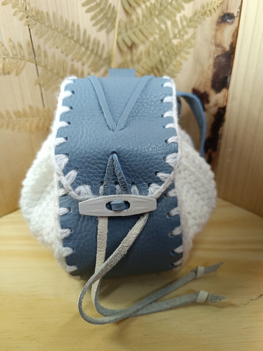 Handmade real leather belt pouch. Medieval D&D cosplay.