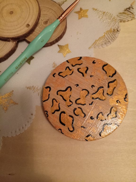 Wooden leopard print pocket mirror