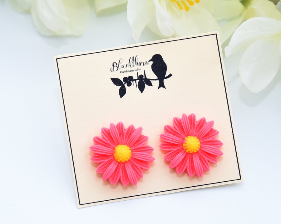 Bright & Bold Pink Daisy Earrings