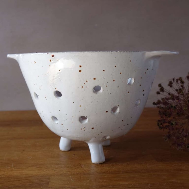 Berry Bowl & Colander Hand Thrown Speckled White Stoneware 
