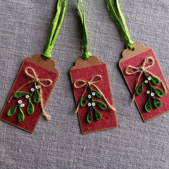 Quilled Mistletoe Unique Handcrafted Gift Tags, Pack of 3