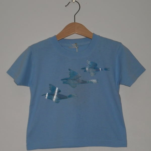 SALE Flying Ducks T-shirt. 1-2 years. 