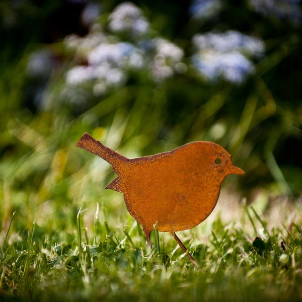 Robin Lawn Ornament, Rusty Garden Bird Plant Pot Decoration, Sympathy Gift