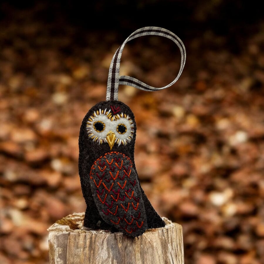 Brown Felt Owl Hanging Decoration 