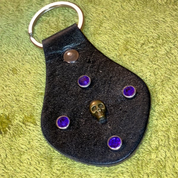 Black Leather Keyring - Skull Head with 4 Blue Gemstones - FREE SHIPPING