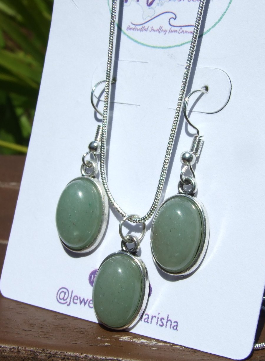Green Aventurine Healing Gemstone Silver Plated Necklace & Earrings Gift Set