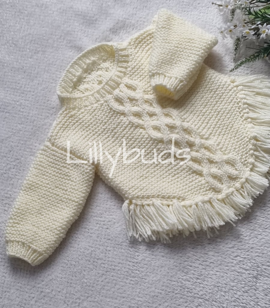 Knitting pattern for Faye, sweater, poncho