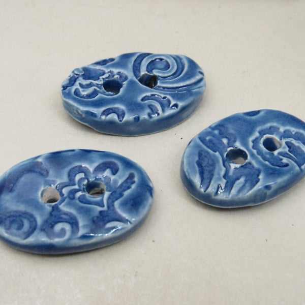 3 Medium Oval Ice Blue Leaf Pattern Ceramic Buttons