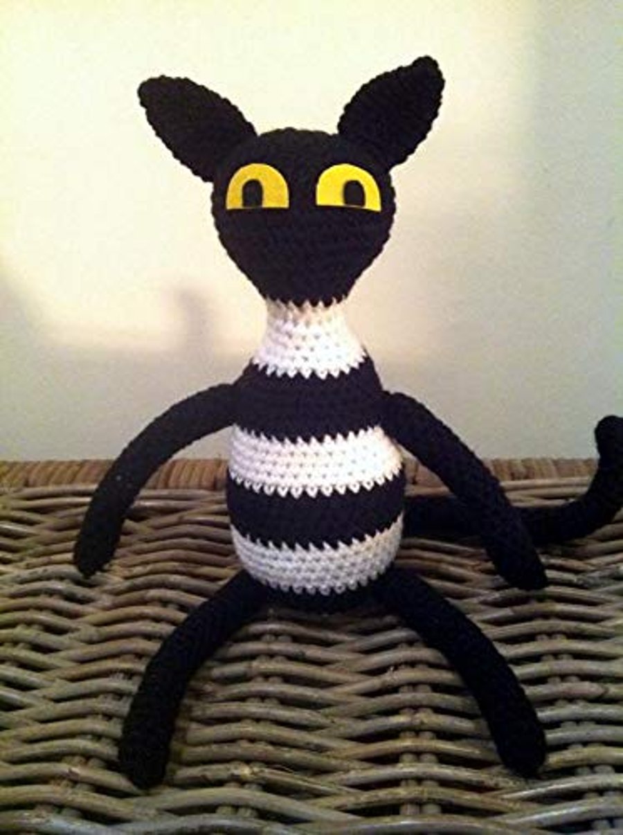 Mog the Cat crochet plush stuffed toy from Meg Mog and Owl 