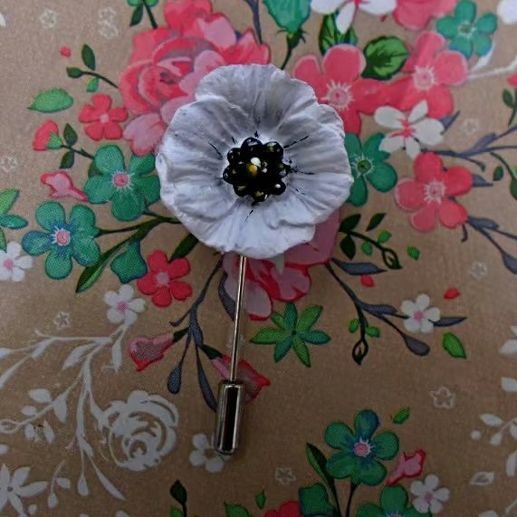 WHITE PEACE POPPY PIN Floral Wedding Remembrance Lapel Flower HAND PAINTED