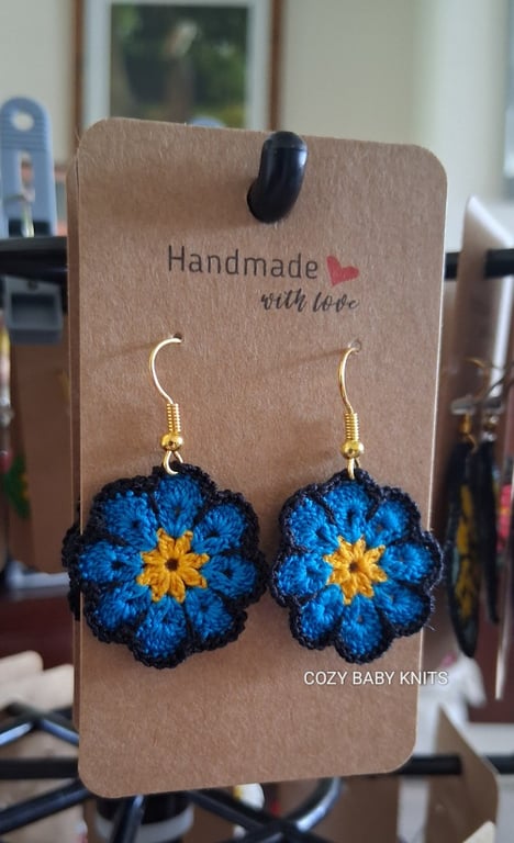 CROCHET FLOWER EARRINGS 