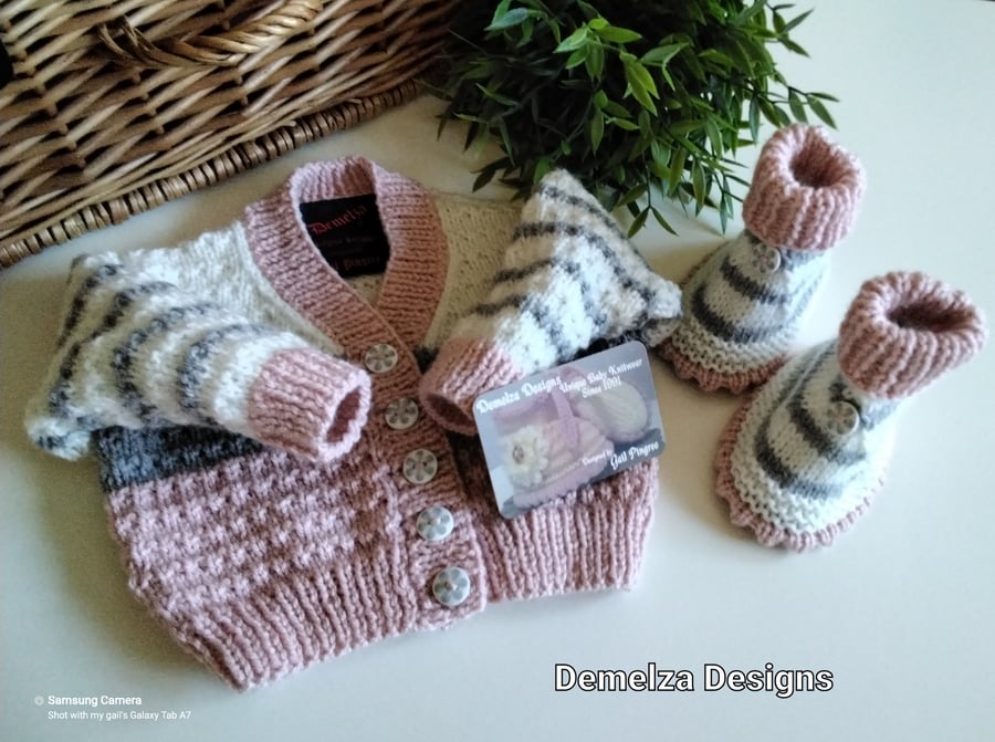 Baby Girl's Cardigan & Booties  Set with Merino Wool 0-6 months size