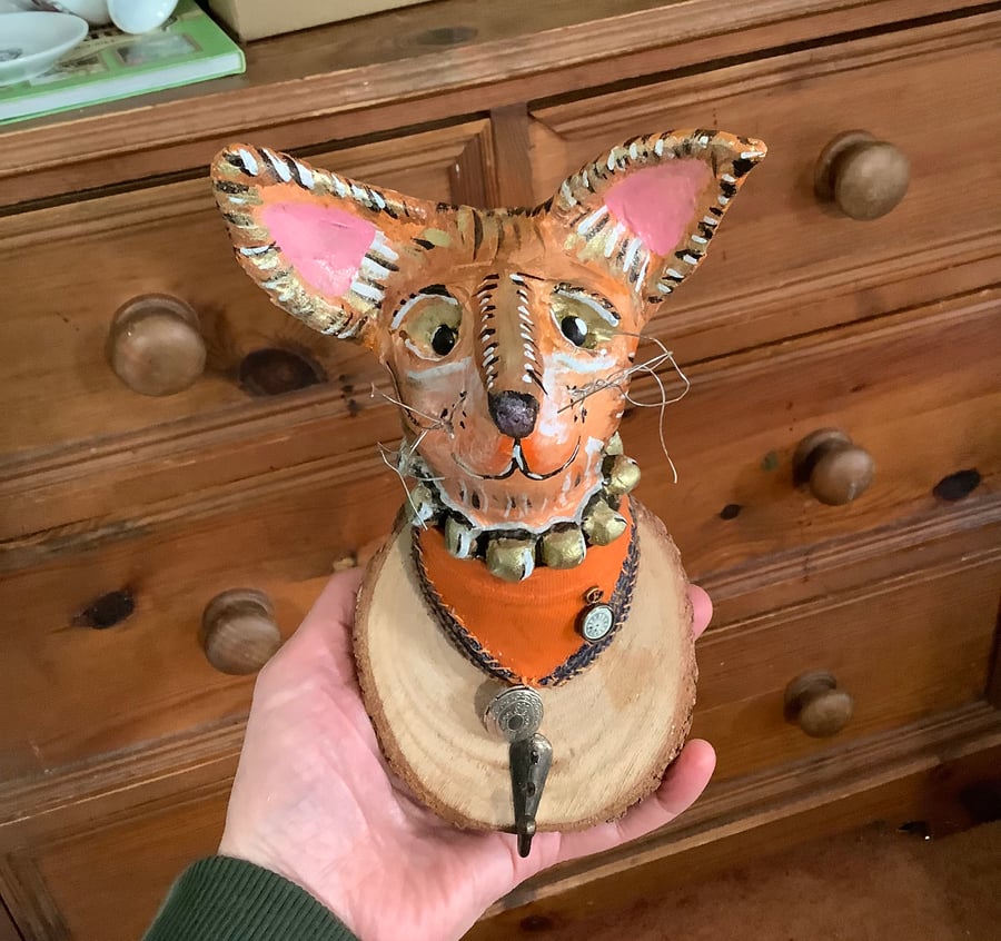 Papier-mâché cat bust. Wall art. Hook. Cats. Paperclay sculpture 