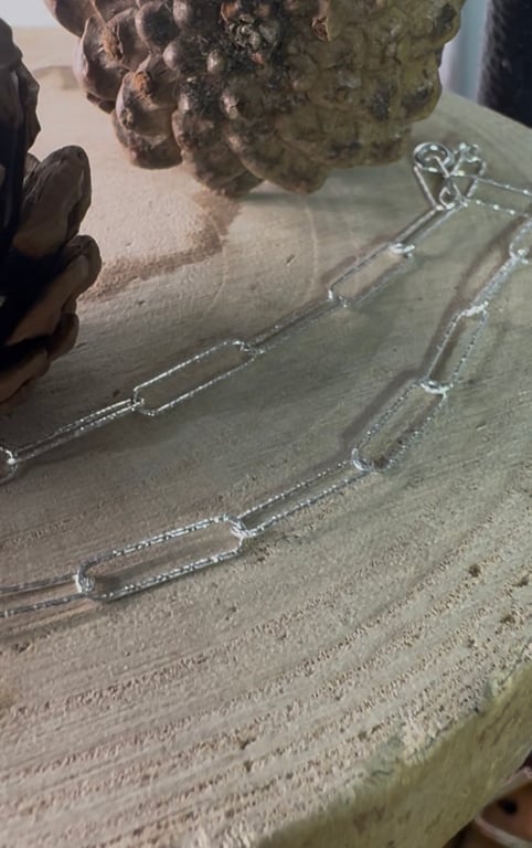 Riverstone Chain 18 inch