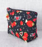 Make up bag, zipped pouch, strawberries & hearts - Image 8