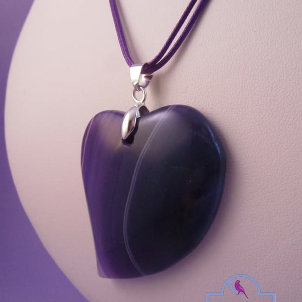 Purple Heart Agate Pendant Necklace, Purple Necklace, Heart Necklace