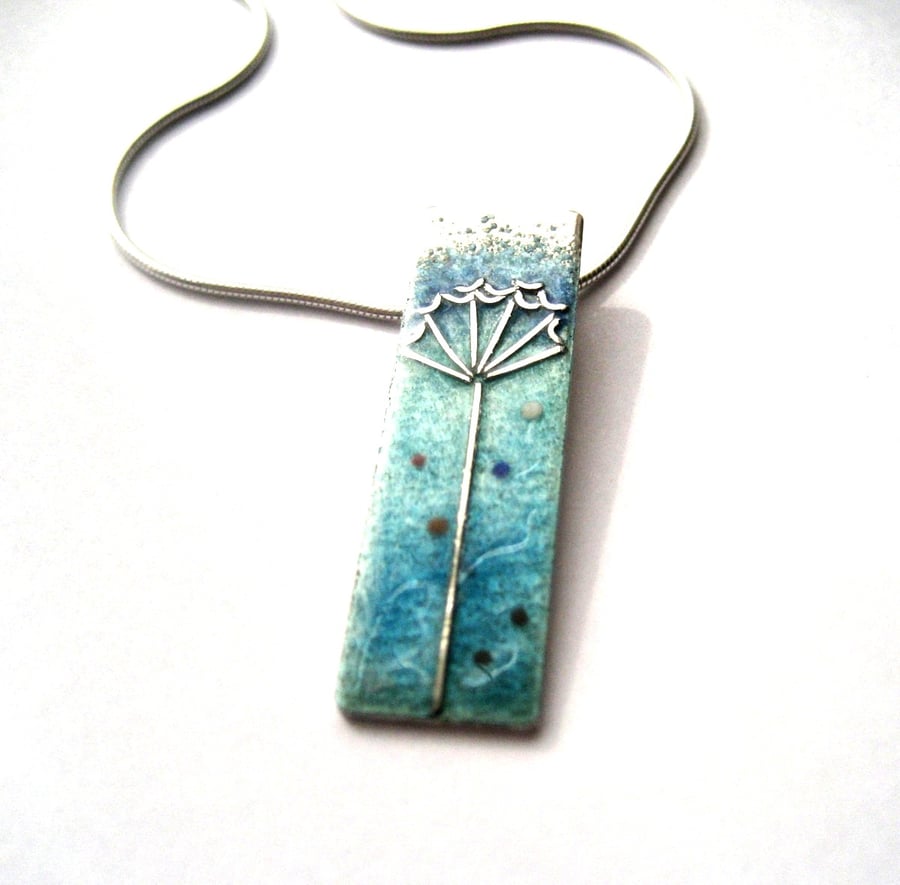 Cow Parsley necklace in enamelled fine silver