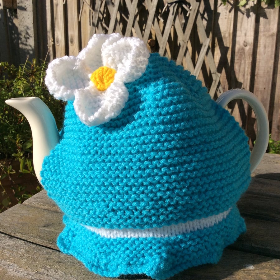 Daisy Tea Cosy in Turquoise, knitted tea cosy 6 cup pot
