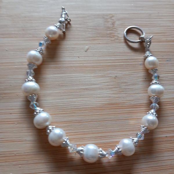 Sterling silver cream pearl bracelet for mothers day gift wedding 