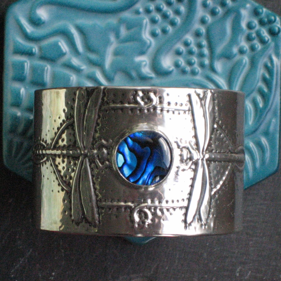 Dragonfly Bracelet with Blue Shell 