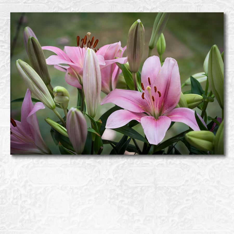 Pink lily bouquet