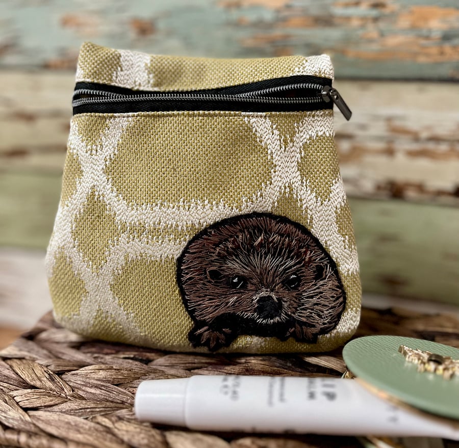 Perfectly Imperfect - small make up purse with embroidered hedgehog