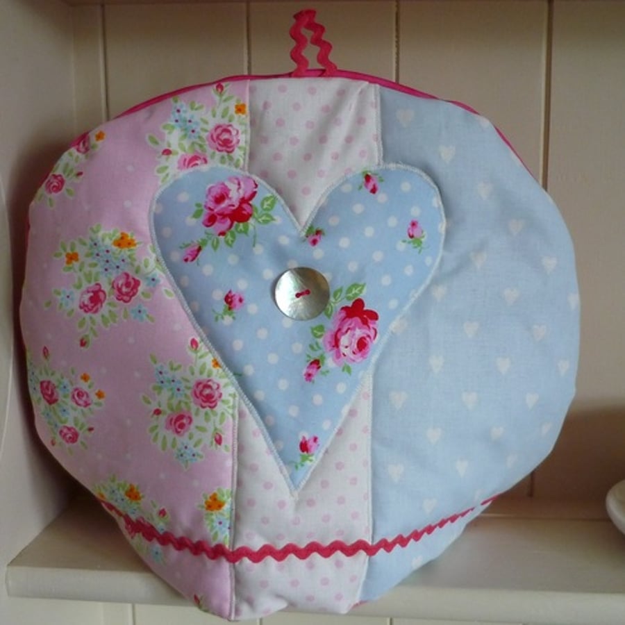 Country Cottage/ English Roses Style Tea cosy with  Appliqué Heart