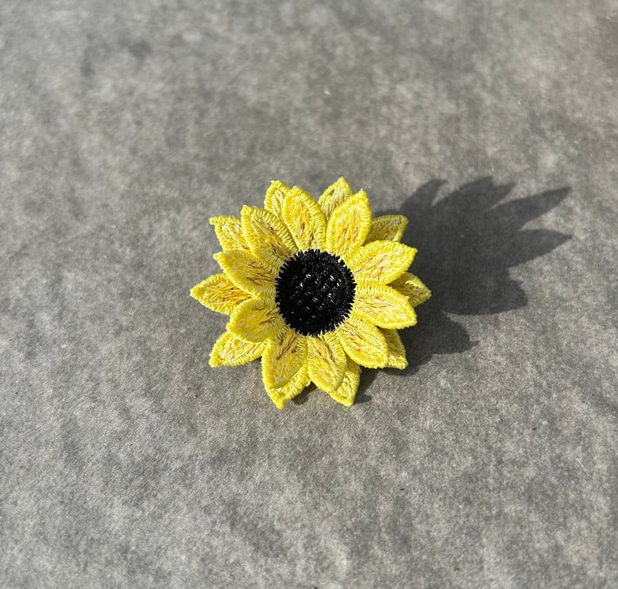 Sunflower Brooch