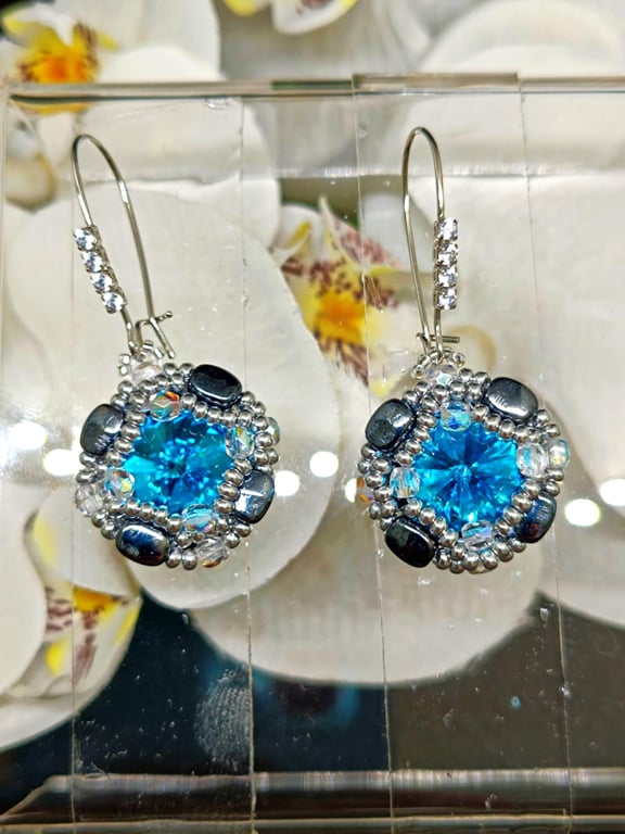 Aquamarine Rivoli Crystal Earrings - 12mm Crystal with Seed & Nib-Bit Beads 