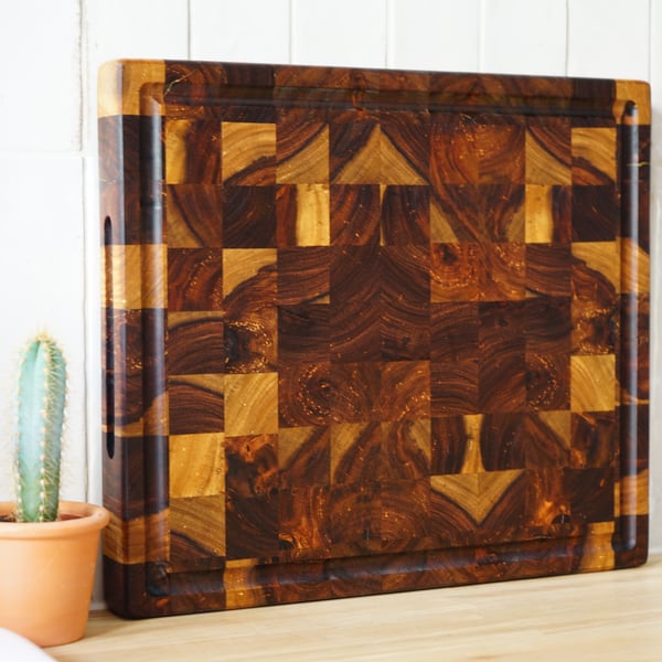 Large Walnut End Grain Chopping Board with Juice Groove and Handles