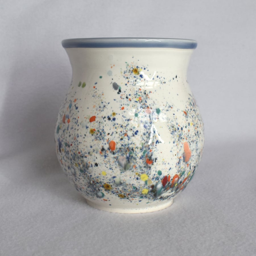 19-126 Vase with multi-coloured speckled glaze