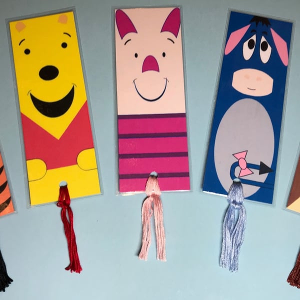 Winnie the Pooh & Friends Book Marks Party Bags Gifts Prizes