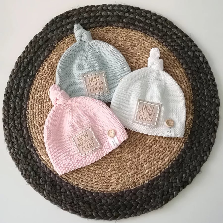 Top knot hand knit baby patch hats 