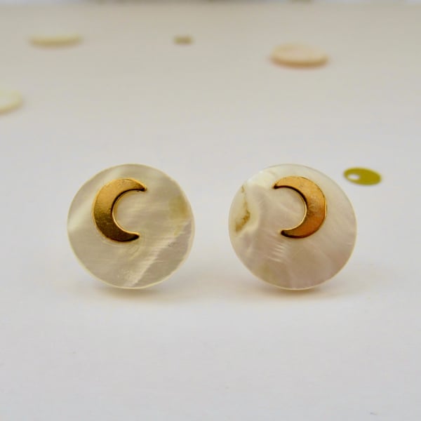 'Full Moon & Crescent Moon' celestial pearly silhouette GF stud earrings