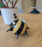 Ceramic bee - Rochelle  - Image 5