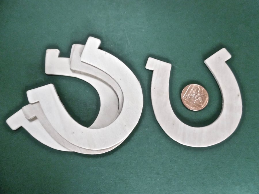 5 x Wooden Plaques   Unfinished 3mm Plywood HORSESHOE  Shape NOT laser cut