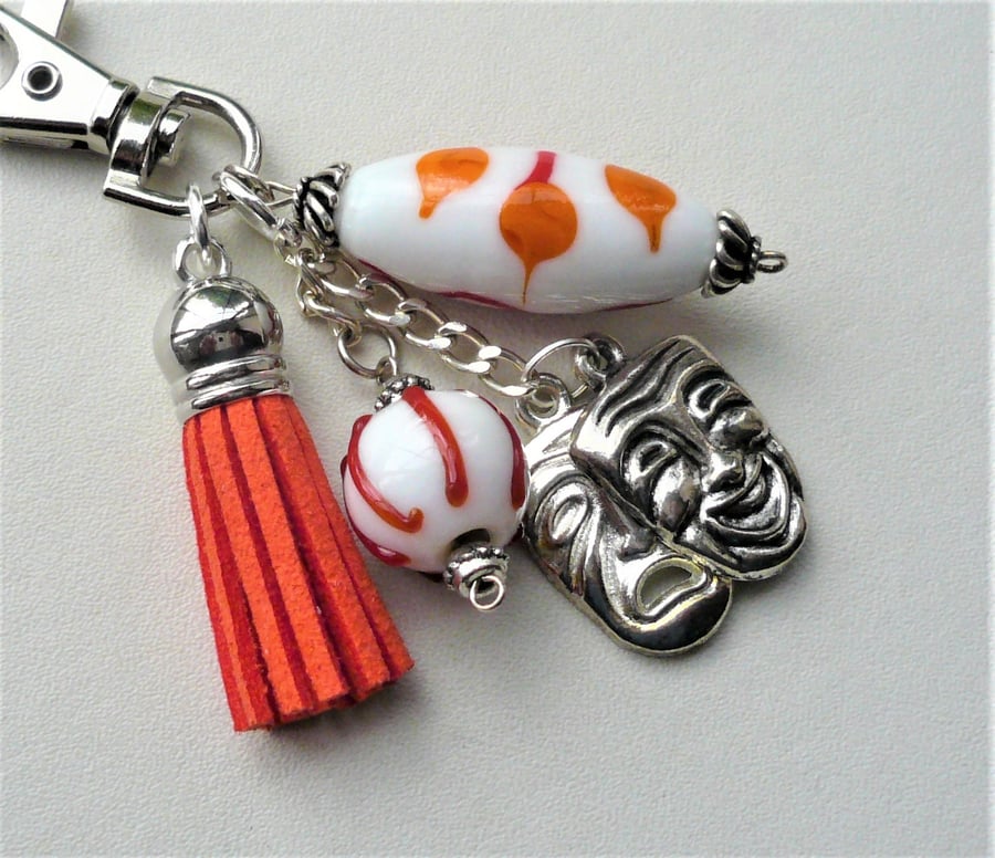 Keyring Bag Charm Red and White Glass Bead Tragic Comedy Mask   KCJKR3