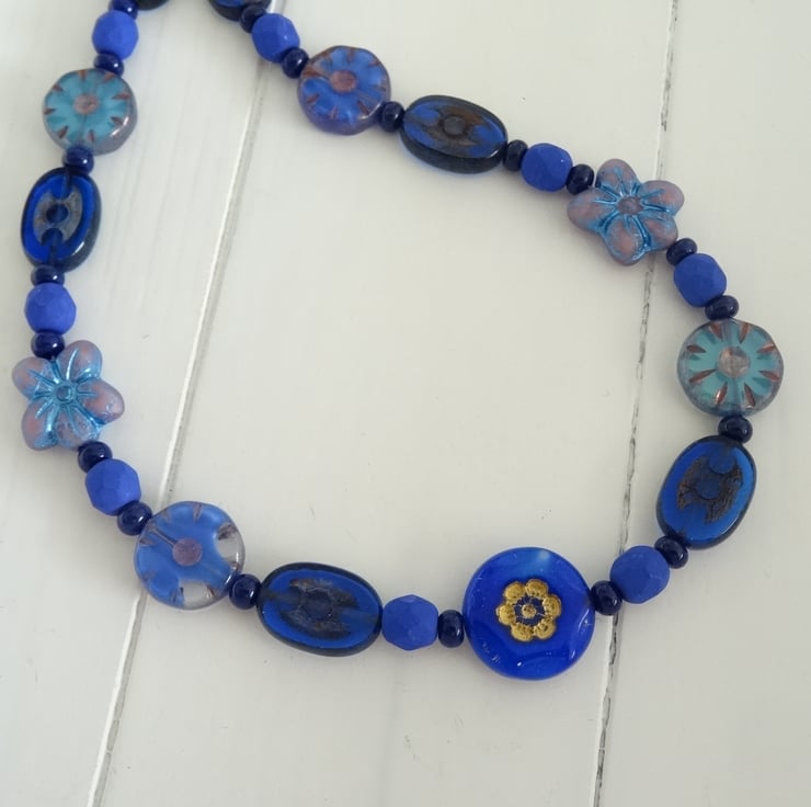 Collier Vintage bleu cobalt jewelry glass necklace