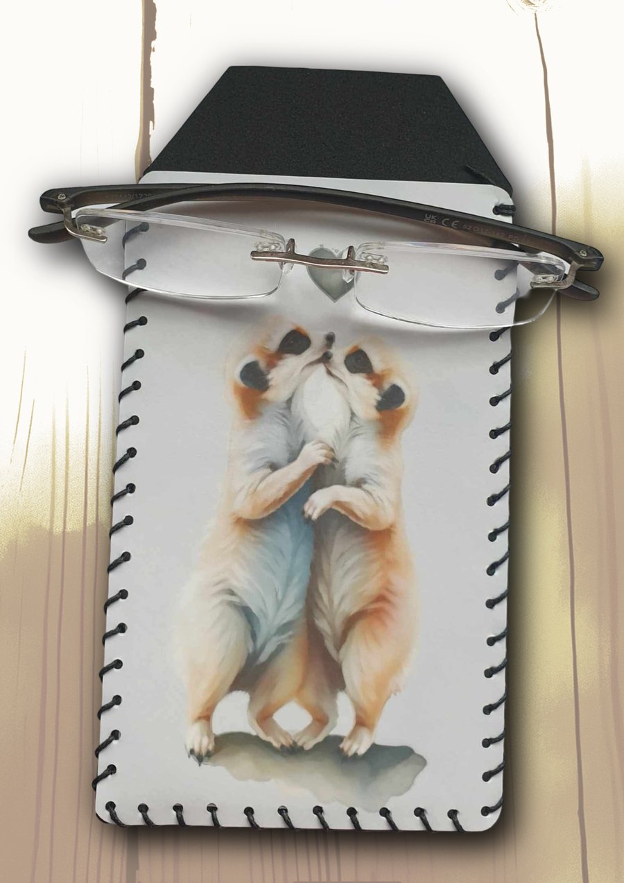 Meerly Love Glasses Case